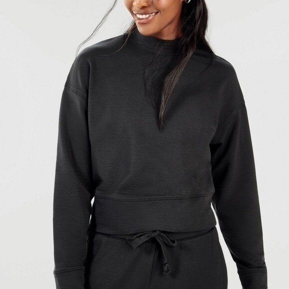 Fabletics Luna Long-Sleeve Pullover Castle Rock M NWT - Picture 4 of 11